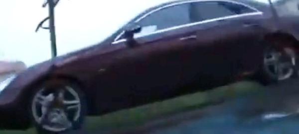 Пьяного водителя «Мерседеса» задержали полицейские в Ставрополе: видео